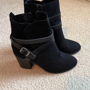 Black Elliot Bootie